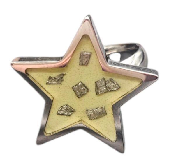 Meteorite Star Ring - Picture 2 of 3